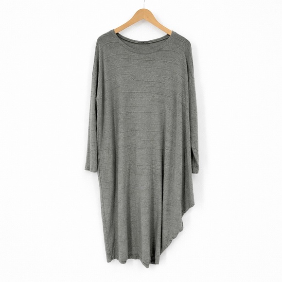 OSKA Dresses & Skirts - OSKA 2 (US 8/10/12) midi asymmetrical dress long sleeve Sage green textured wave